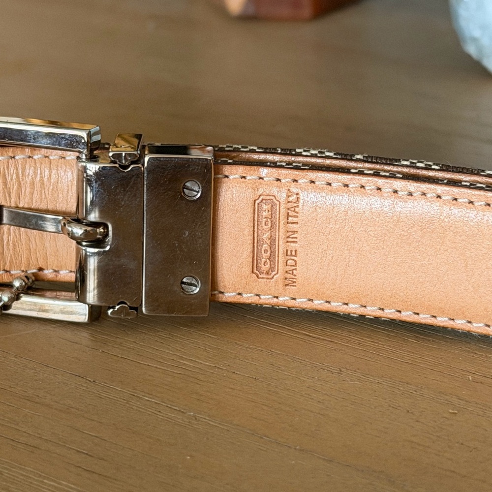 Y2K Coach Signature Brown and Tan monogrammed and leather woman’s Belt - small - Picture 3 of 5